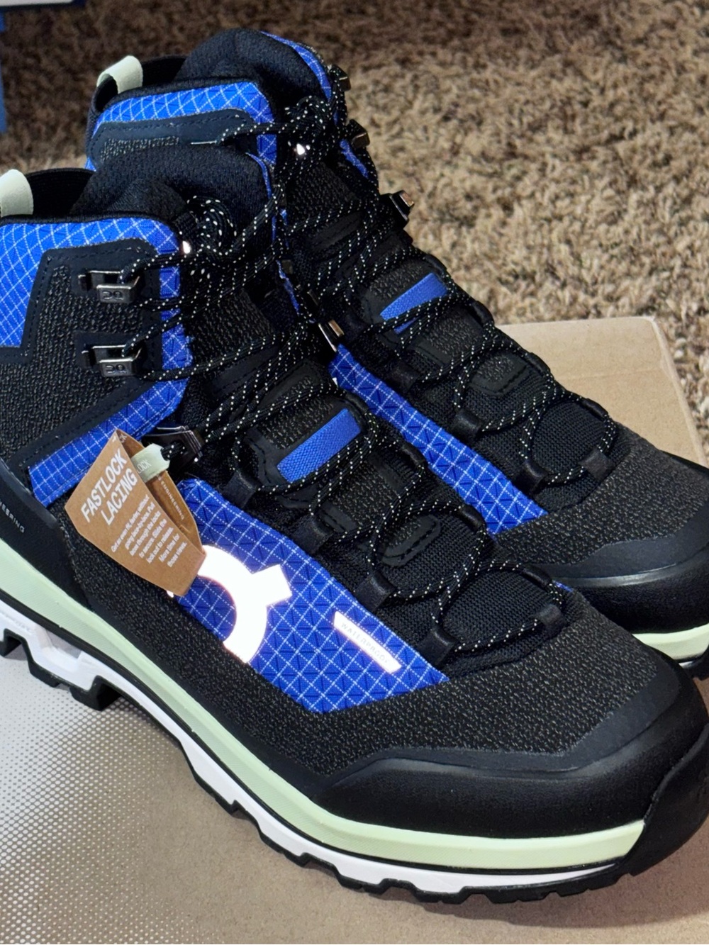 On Cloud Running Cloudalpine Waterproof Hiking Boots Women's Size 7.5 Cobalt New